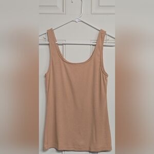 Women's Medium 'A New Day' BNWOT Scoop Neck Nude Colored Tank Top.
